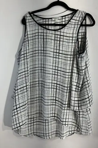 Womans Spense XL White Black Geometric Long Peekaboo Sleeves Flowy Blouse