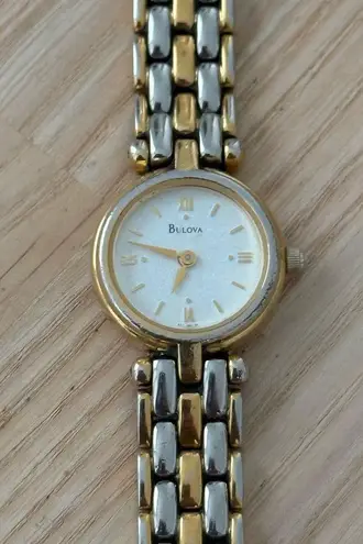 Bulova Vintage Ladies Watch Two-Tone Bracelet Pearl Dial Stainless Case New Batt