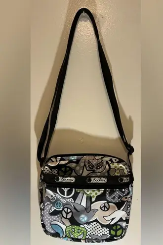 LeSportsac HTF Rare Vintage Retired Peace Dove Print Nylon Crossbody Handbag Bag