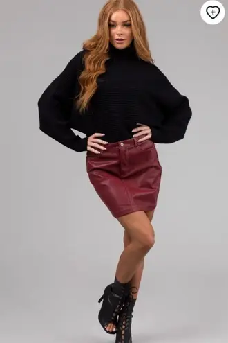 TUCKERNUCK BURGUNDY/WINE/OX BLOOD MAROON FAUX LEATHER MINI SKIRT SZ MEDIUM Red