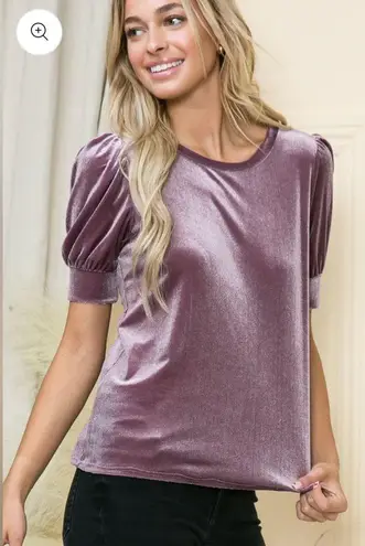 Acting Pro NEW  Mauve Velvet Top with Short Banded Puff Sleeves Plus Size 1X