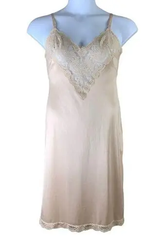 Vassarette Vintage Slip Dress Nightgown Lace Cream Nude Adjustable Straps  Size L