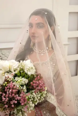 New pakistani indian Designer 3pc suit Multiple Size L