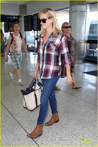 Rails Navy & Blush Hunter Plaid Button Down Shirt