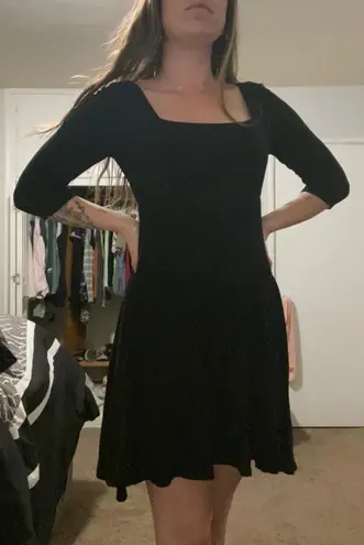 Soprano Black Dress