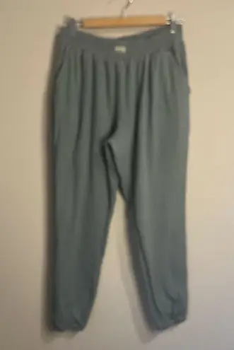 Bo+Tee Oh Polly At Ease Ribbed Cropped Oversized  Jogger Set Green sz. M