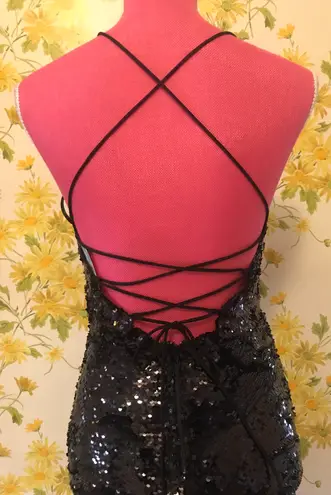 Sequined mini dress black size M Black Sequin V