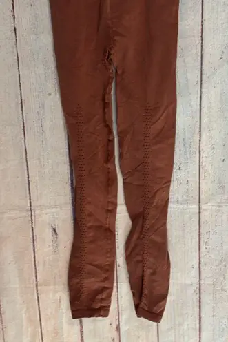 NWOT FP Movement High