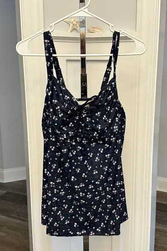 Woman’s Swimwear Sz 16 Flattering Tankini Top Navy Blue Floral Adjustable Straps