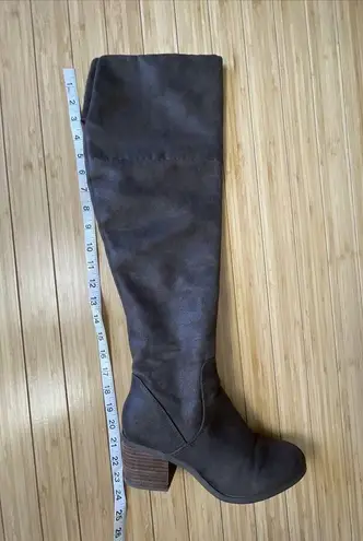 Report Fisher Women’s Boots Size 7.5 Riding Boot Over the Knee Brown Half Zip