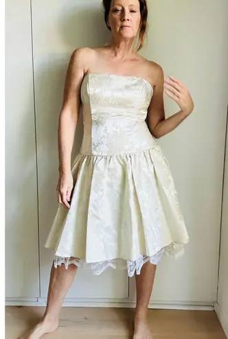 90s Cream Prom Dress Strapless Brocade Size M Fairy tale Coquette Ballerina Gold Size M