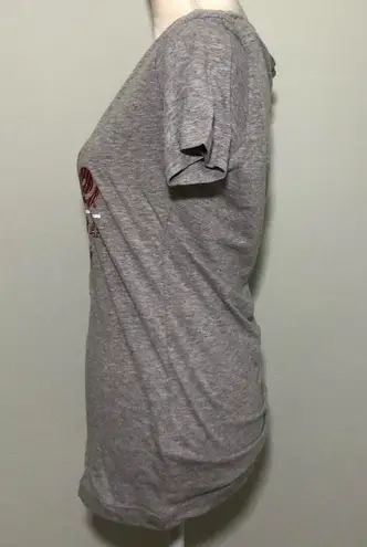 Rivalry Threads NWOT Temple University Owls V Neck Tee T Shirt Top Heather Gray