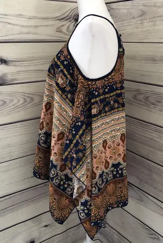 Romeo + Juliet Couture Navy & Brown Paisley Print Flowy Tank Top