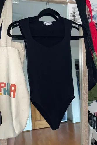 ZARA Ribbed Body Suit