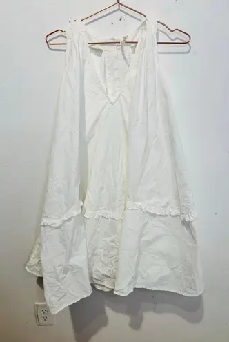 BY ANTHROPOLOGY White V