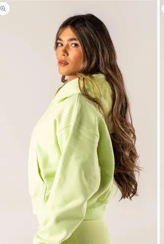 ACTA Wear Matcha Green Cropped Hoodie Sweatshirt š