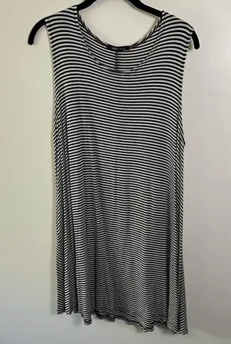 Tres Bien Striped Trapeze Swing Dress