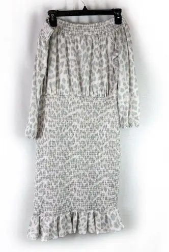 BAE the Label Maternity Gray Leopard Print Off Shoulder Ruched Dress Small Size undefined