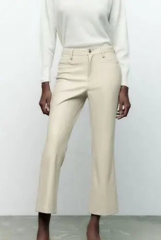 ZARA NWT  Faux Leather  mini flare pants size 2 High Waist ecru off white cream