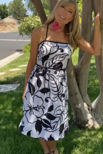 Black and White Sundress with Spaghetti Straps.