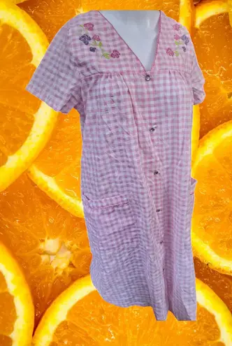 Elegant Emily Women's Button