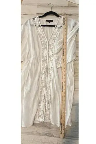 *Club Z Collection Women's XL White Lace Trim Kimono Swim Beach Summer