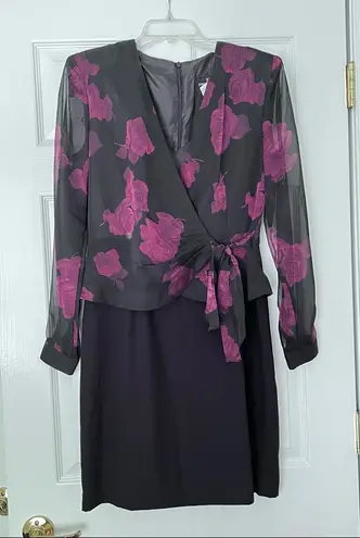 Formal cocktail wrap dress black and burgundy wedding size 6