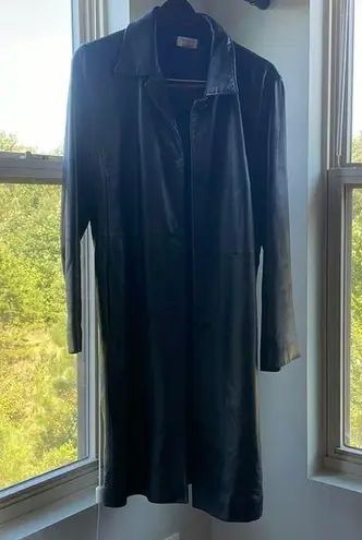 Brooks  346 black 💯 vintage leather trench coat size large.