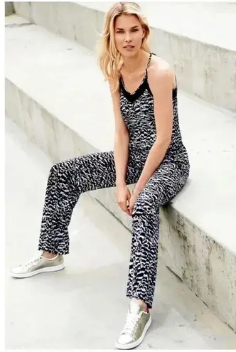 Fabletics  Black/White Dash Jumpsuit Size Small - Image 4