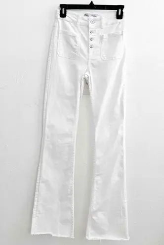 ZARA NEW  White High Waisted Flared Jeans Button Fly Frayed Hems Size 4