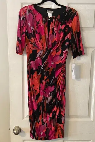 Maggy London Vibrant Floral Women's Dress size 10 brand new length 40 bust 32”