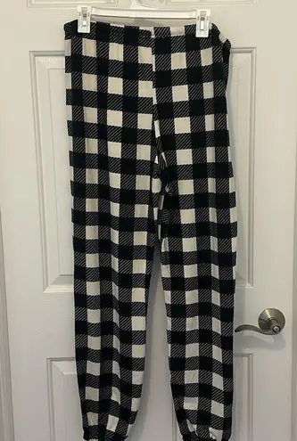 NWT Como Blu Black and White Checkered Matching Sleep Set Size XL