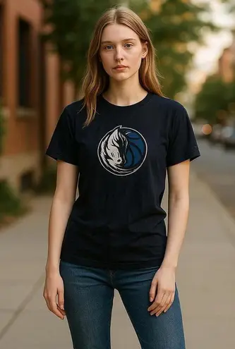 * Dallas Mavericks Concepts Sport Tee Women's XL Lightweight Basketball Sports Blue