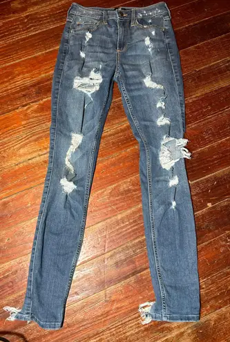 American Eagle Size 0 Next Level Stretch Distressed Jeans