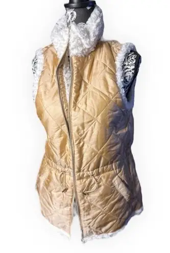 Women’s reversible vests size medium