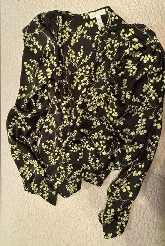 Leith  puff wrap black and lime green silk like shirt size 1XL