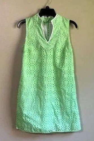 Crown & Ivy  size 2 light green dress