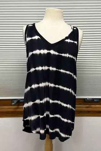 Evereve Peyton Jensen NWT Black Tie Dye V-Neck Tank Top Size Small