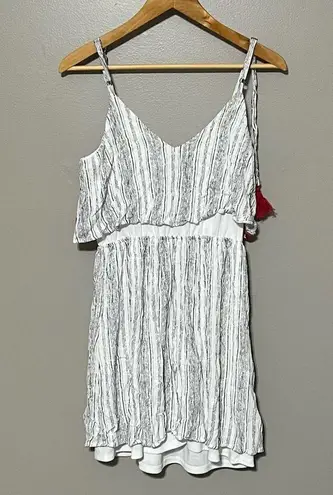 As You Wish As U Wish boho embroidered white gray red tassel tiered mini dress