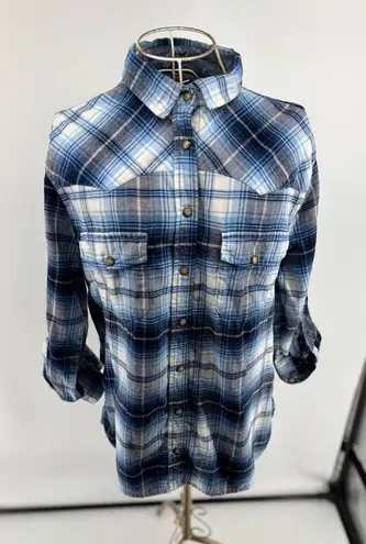Jachs Girlfriend Bea Plaid Flannel Shirt Blue pearl snaps rollup cuff Women’s M