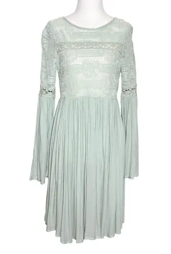 NEW Altar’d State Womens Lace Dress Size S Boho Short Flutter Sleeve Lined Green