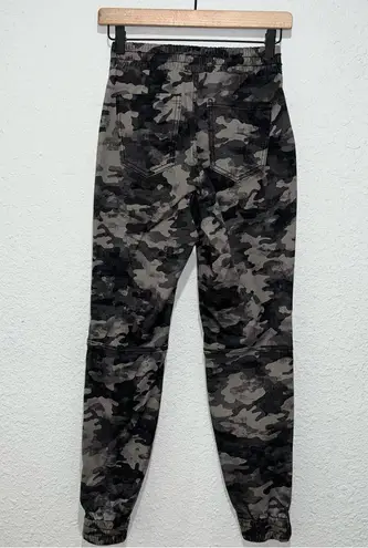 Spanx  Stretch Twill Cargo Jogger