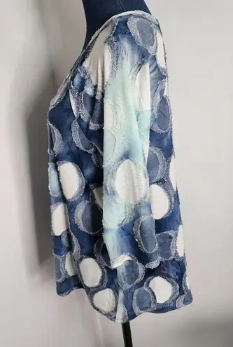 Leo & Nicole Mixed Media Blue 3/4 Sleeve Geo Pattern Top