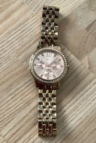 Relic Crystal Embellished Ladies Watch Rose Gold-Tone Dial Bracelet Day/Date