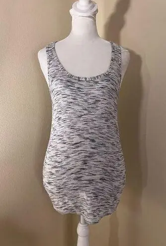 Lululemon  Salute the Sun Singlet II Tiger Space Dye Black White Size 4