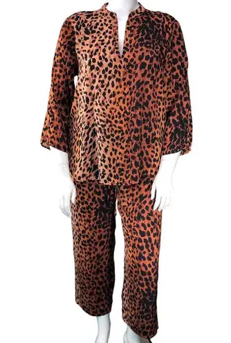 Natori  Womens Size L Pajama Set Animal Print Matching Top And Pants Stretch