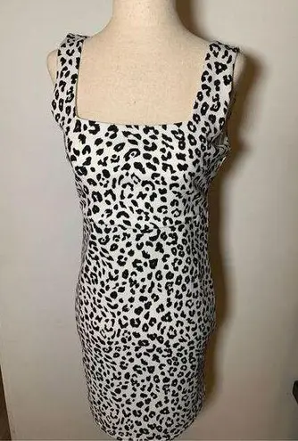 Love Tree Leopard small stretchy dress