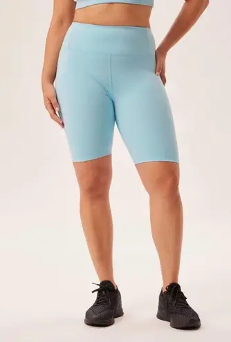 Girlfriend Collective  High Rise Compressive Bike Shorts in Dewdrop, size XS