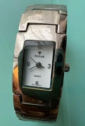 Stainless steel back FOCUS Japan Movement watch