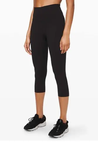 Lululemon  Athletica Align Crop 21’ black nulu fabric cropped legging